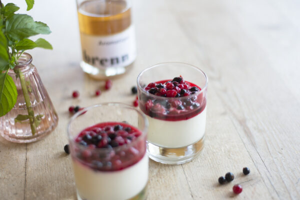 Joghurt-Mousse mit Aromatique